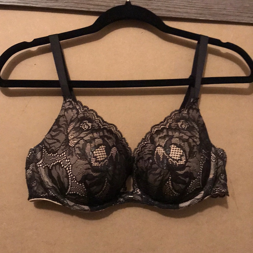 Victoria’s Secret bra